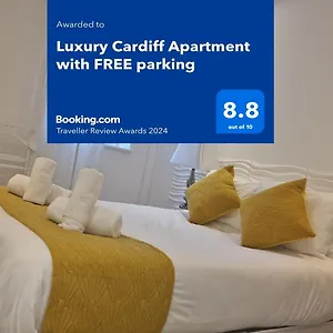 Apartment Luxury With Free Parking, Free High-speed Internet, Fully Equipped Kitchen, Cardiff